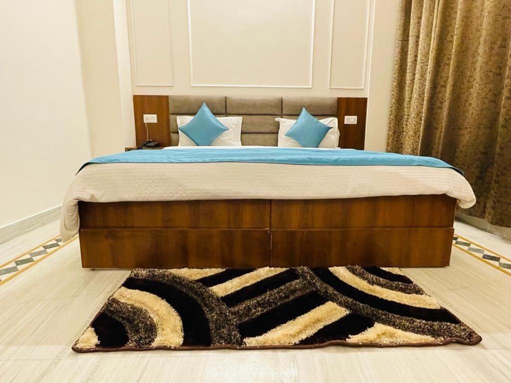 Hotel Dileep42 Lucknow Luaran gambar