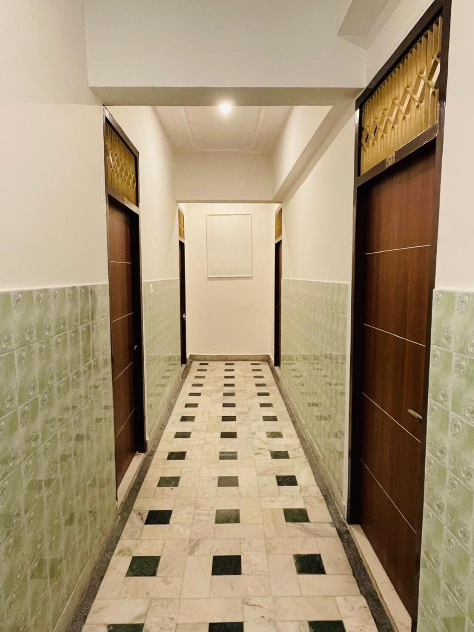 Hotel Dileep42 Lucknow Luaran gambar